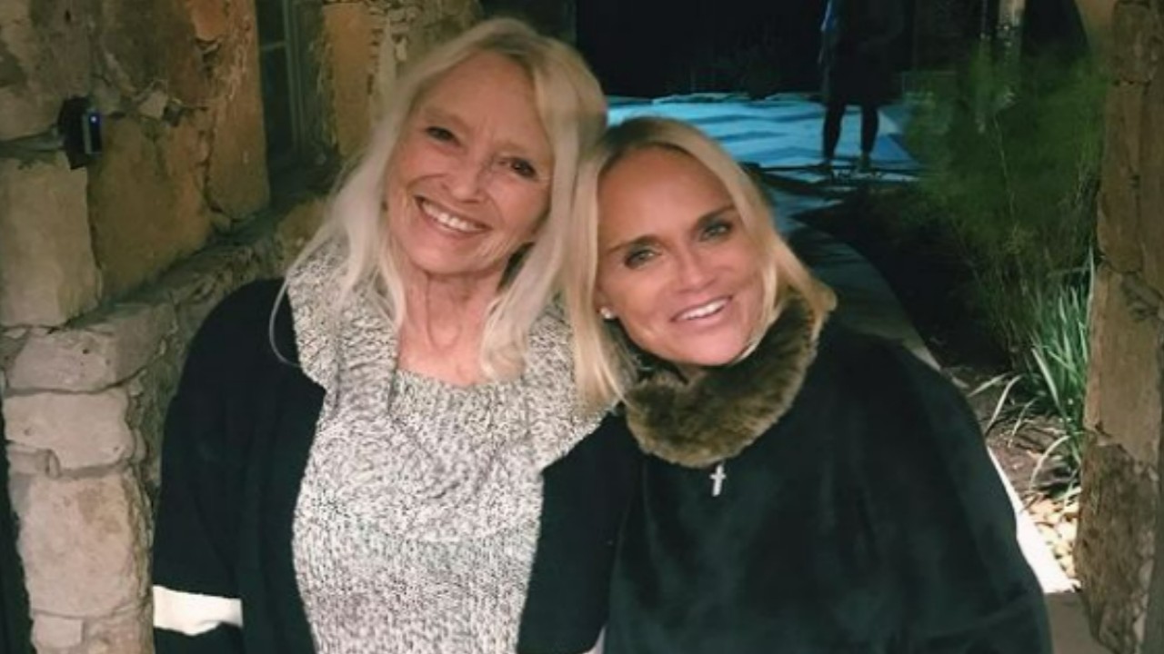 Kristin Chenoweth mourns demise of her biological mother; ‘The ten plus years I knew her were magic’