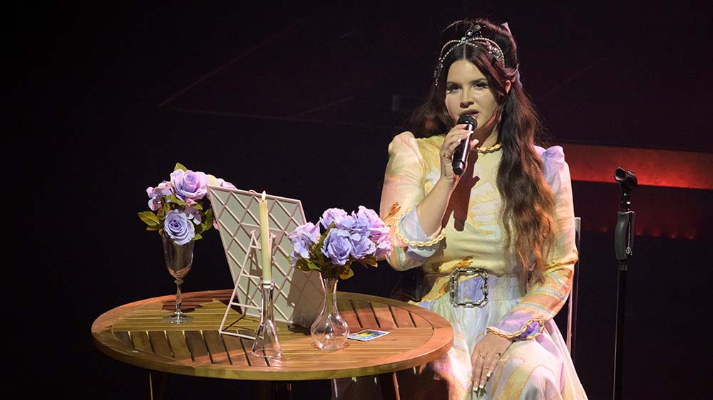 Lana Del Rey Reveals 10-Date Fall Tour