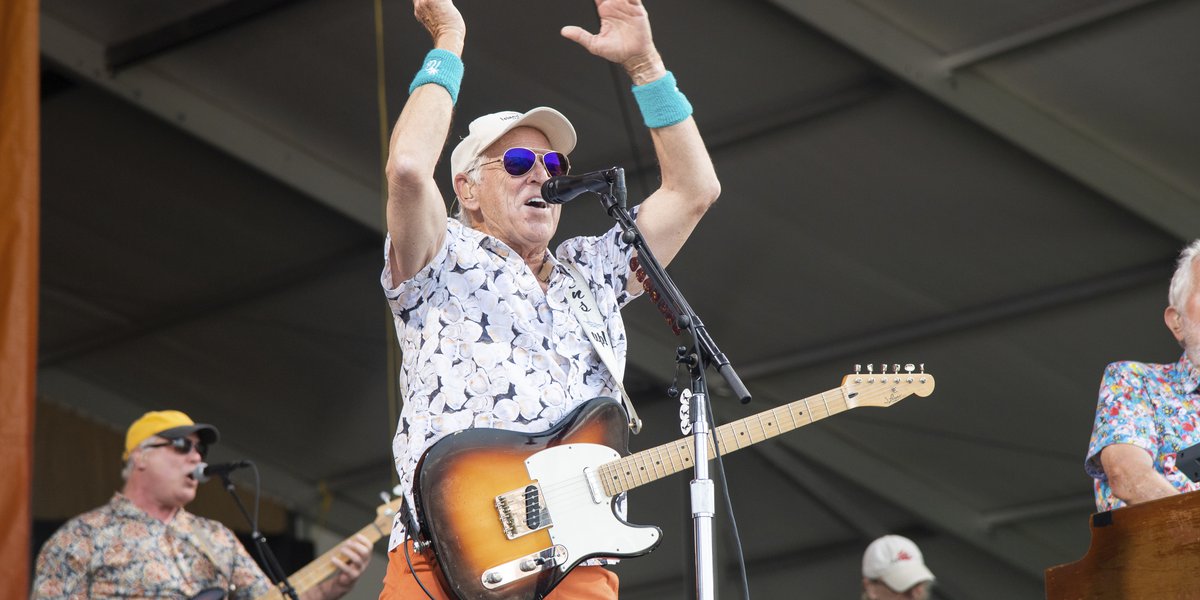 Ticketmaster offering refunds after Jimmy Buffett cancels Charleston concert